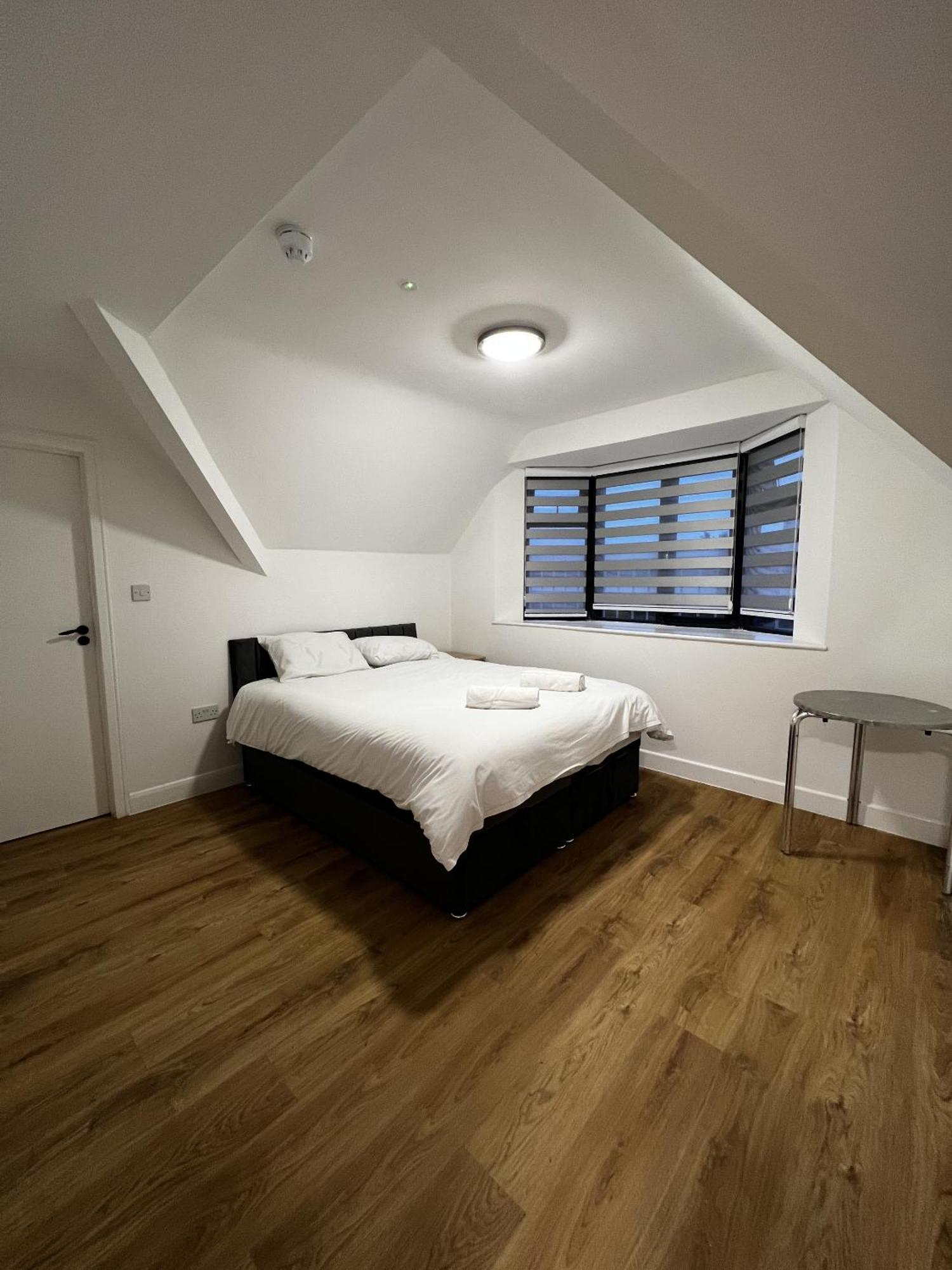 The Barrington Hotel New Barnet Eksteriør bilde